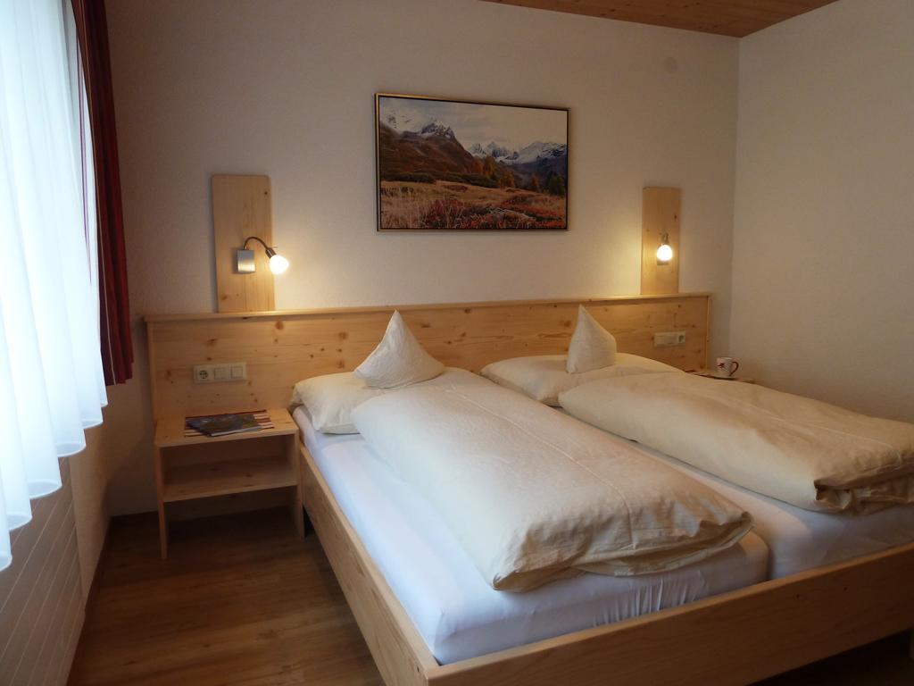 Apart Brigitta Sankt Leonhard im Pitztal Kamer foto