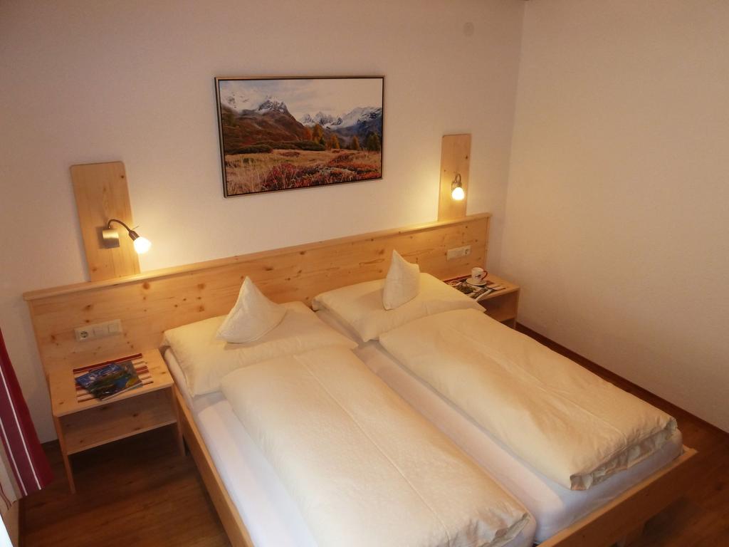 Apart Brigitta Sankt Leonhard im Pitztal Kamer foto